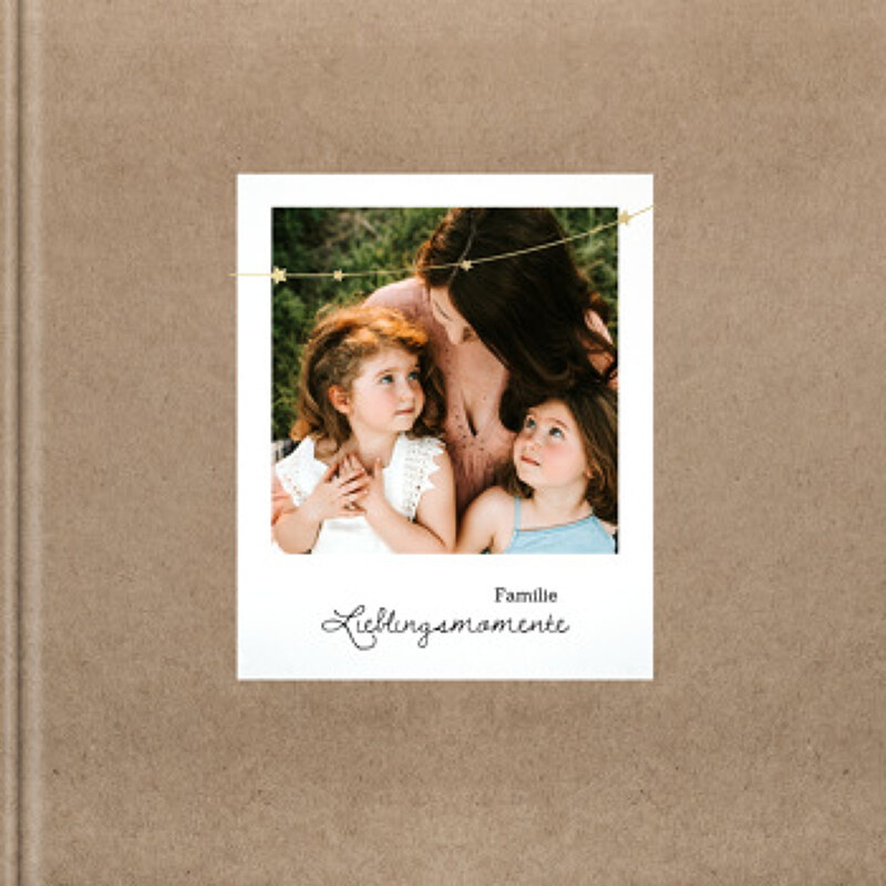 Image of Fotobuch "Lieblingsmomente" im Format 30x30 cm drucken lassen